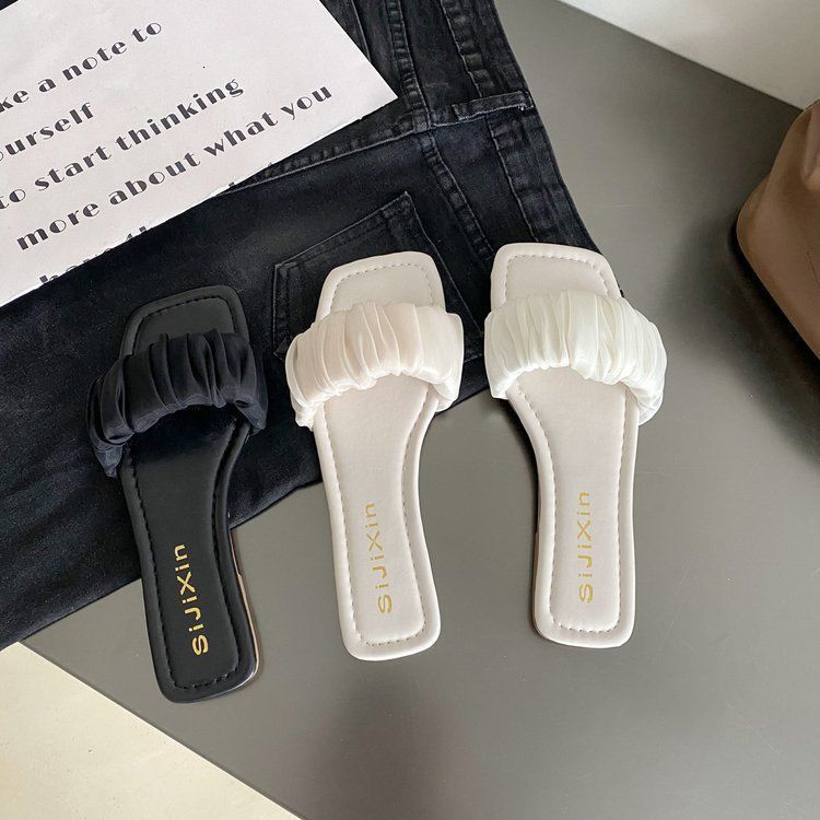 Slippers Women's Summer Outer Wear 2025 New Fashion All-match Square Head Flat Bottom Pleated One-word Drag French Sandals And Slippers