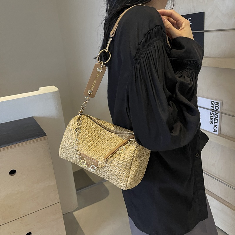 Spring summer super hot pillow women's 2025 new casual and stylish seaside vacation grass woven single shoulder crossbody bag #swissmilitary