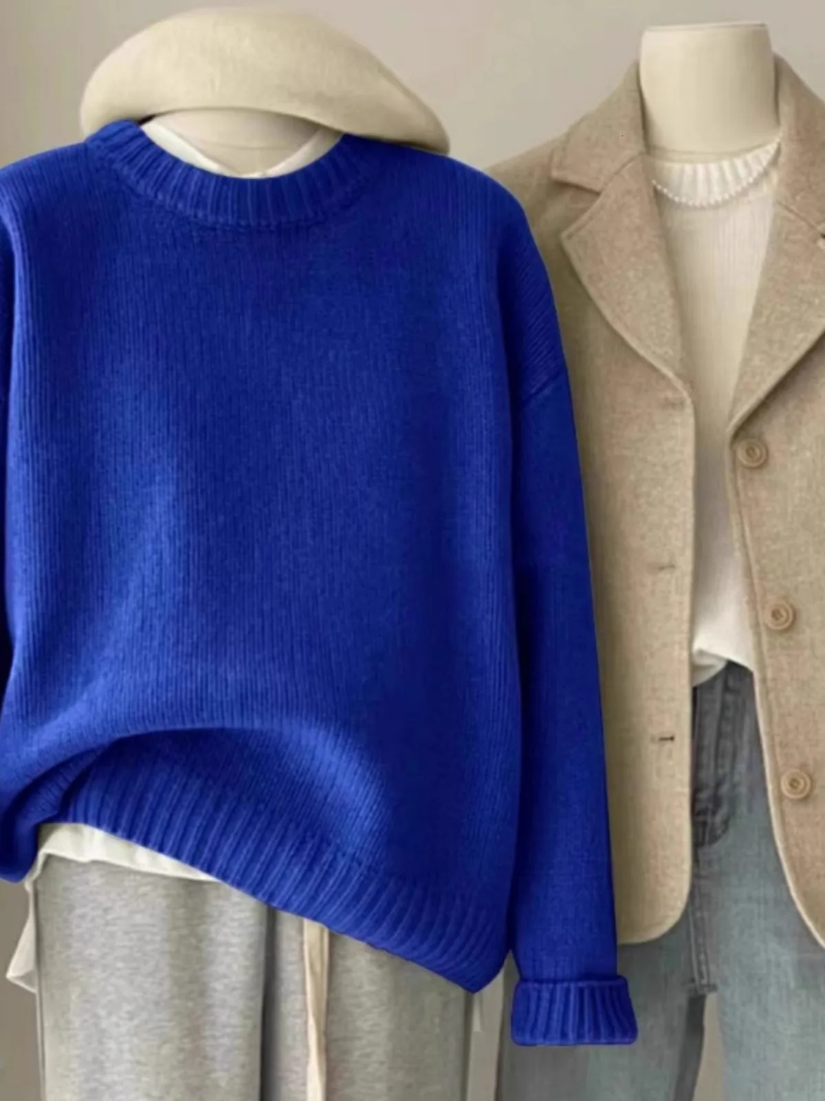 Soft waxy round neck 100 pure cashmere sweater womens loose sweater autumn and winter short base sweater 250227