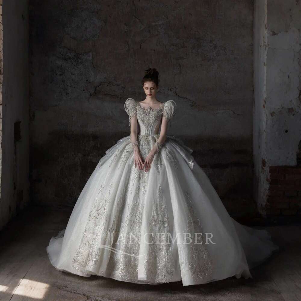 Women's Ball Gown Vscalloped Appliques Long Sleeve Custom Wedding Elegant Satin Novia Dresses