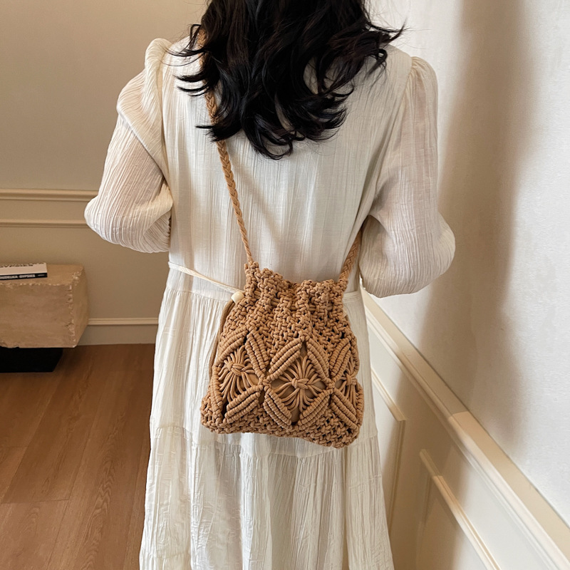 Weaving straw woven for women's spring and summer versatile 2025 new fashionable small popular crossbody bucket bag, beach bag #swissmilitary