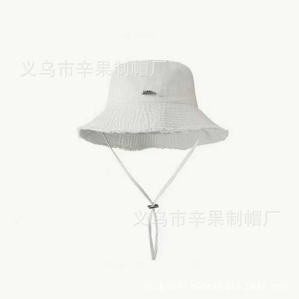 Wide Brim Hats Bucket Hats 2023 New Four Seasons Correct Edition J Family Letter Fisherman Hat Fashion Versatile for Men and Women Outdoor Sun Protect