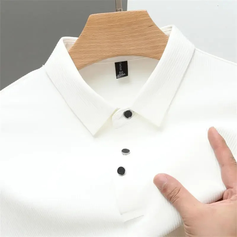 Mens casual waffle short sleeved polo shirt fashionable solid color top 250224