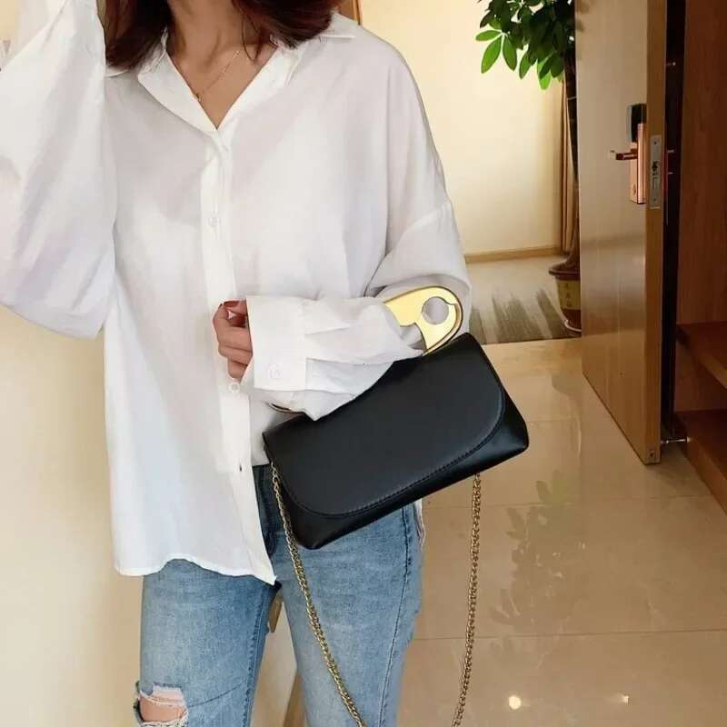 PU Leather Handbag Women Designer Chains Flap Shoulder Bag New Style5 Fashion Party Clutch Bags Purse Mini Crossbody Tote Female Bolsa