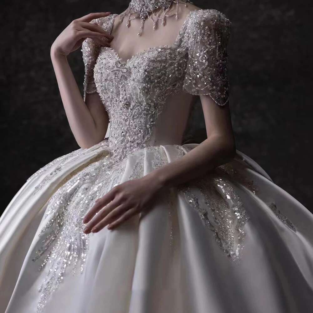 Custom Dress Satin Appliques Dresses Square Collar Naked Back Robe Marriage Shiny Wedding Dresses