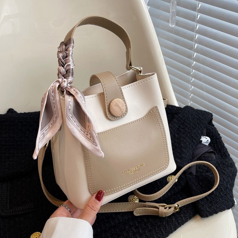Women's Bags Fashionable and versatile crossbody with a bucket for women new women's bag summer shoulder handbag