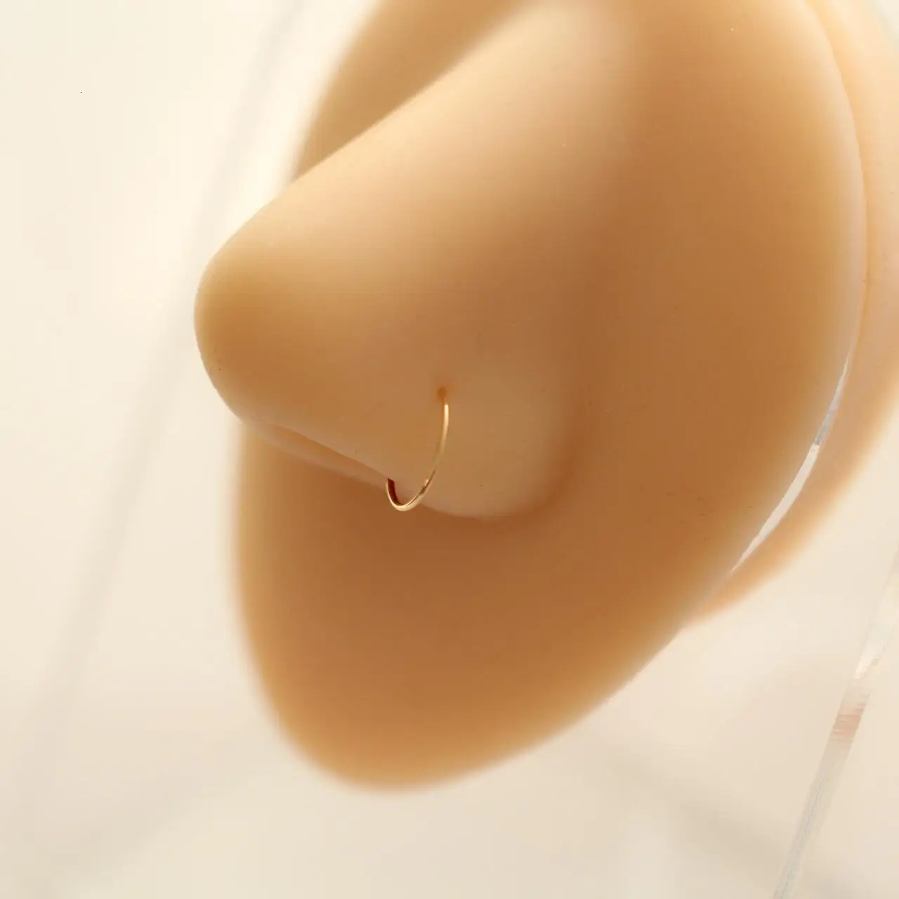 GOLDtutu 14K Gold Simple Nose Hoop Ring for Men and Women Small Nose Piercings Au585 kj468 250227