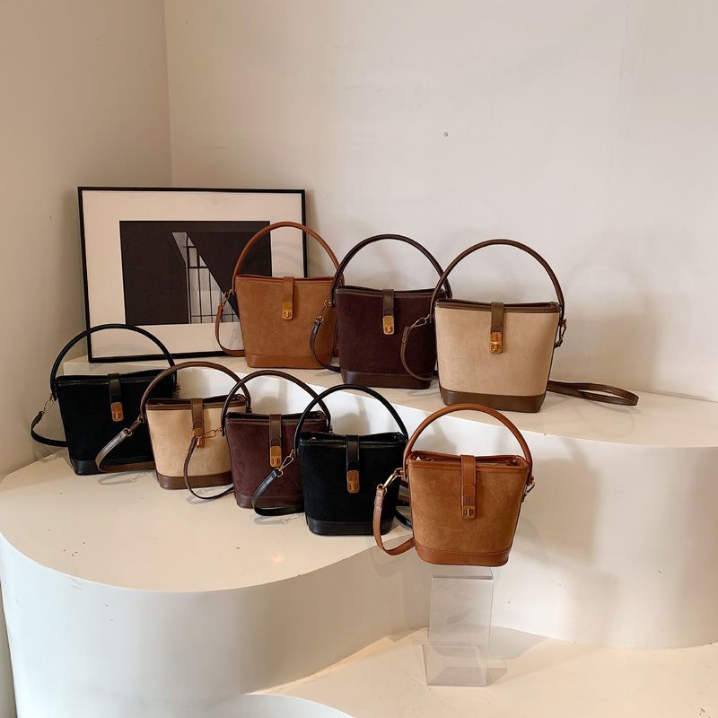 This year's popular small bags for women 2024 new autumn and winter women's crossbody bags, high-end sense, large