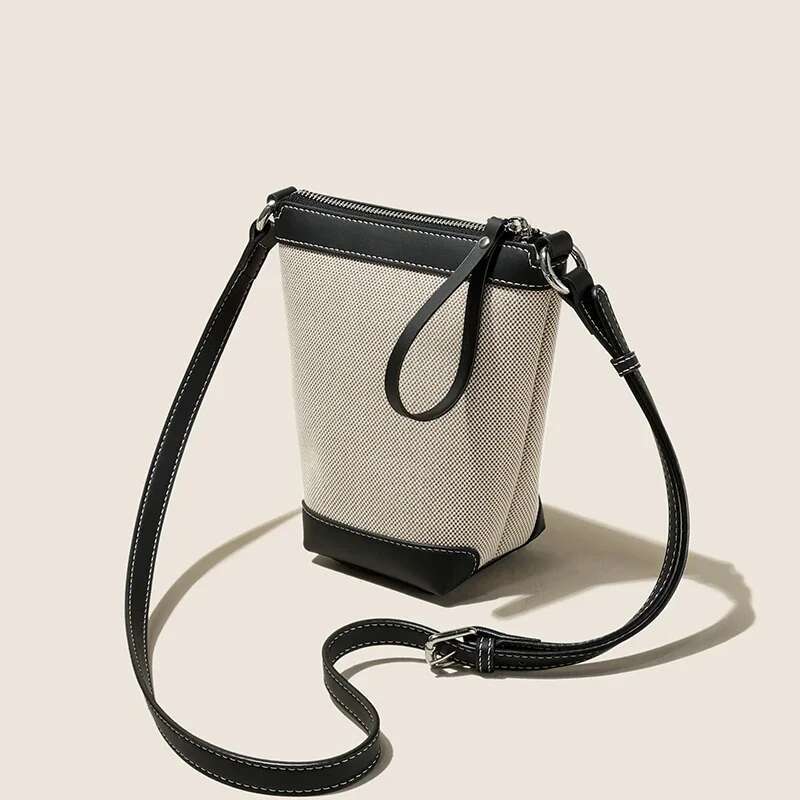 2024 Genuine Leather Canvas Crossbody Women's Bucket Autumn Winter Ladies Designer Brand Lightweight Small Bag