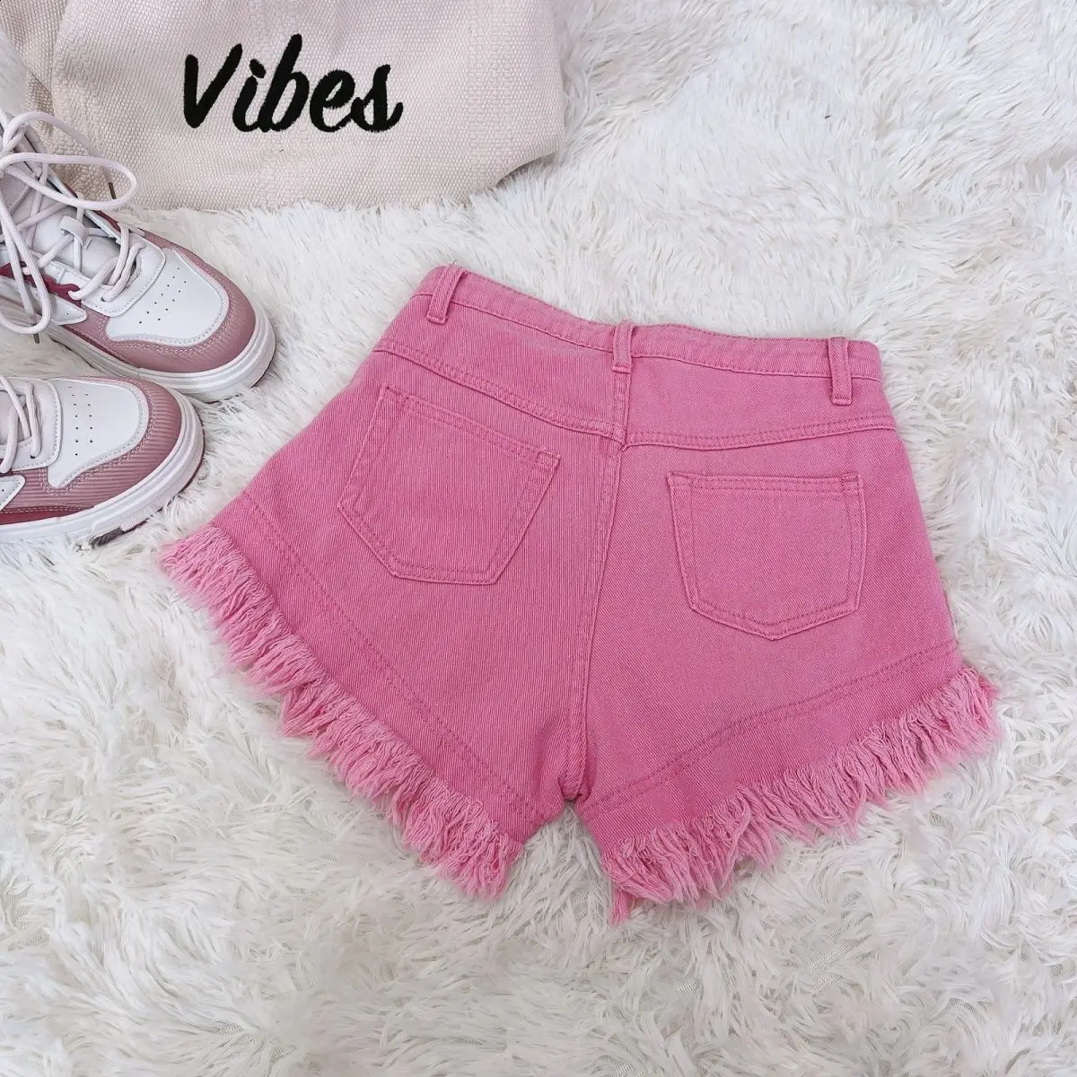 2025 Summer Womens Tassel Denim Shorts Jeans Ruffled Fringe Perforated Pants 250228Z