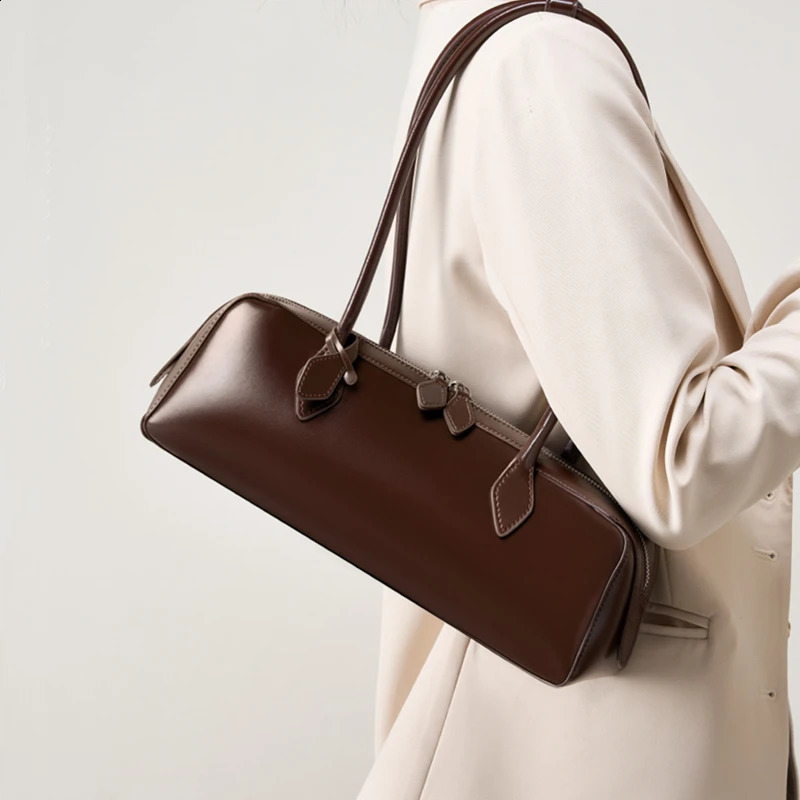 Toptrends Cowhide Genuine Leather Underarm Shoulder Bags For Women 2025 er Long Handle Tote Bowling Ladies Handbags 250228