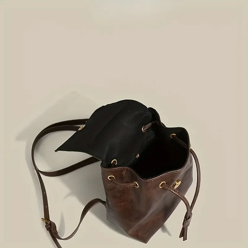 Small Drawstring Flap Backpack Women Mini PU Leather Textured School Backpack Fashion Travel Bag Girl Bakpacks 250214