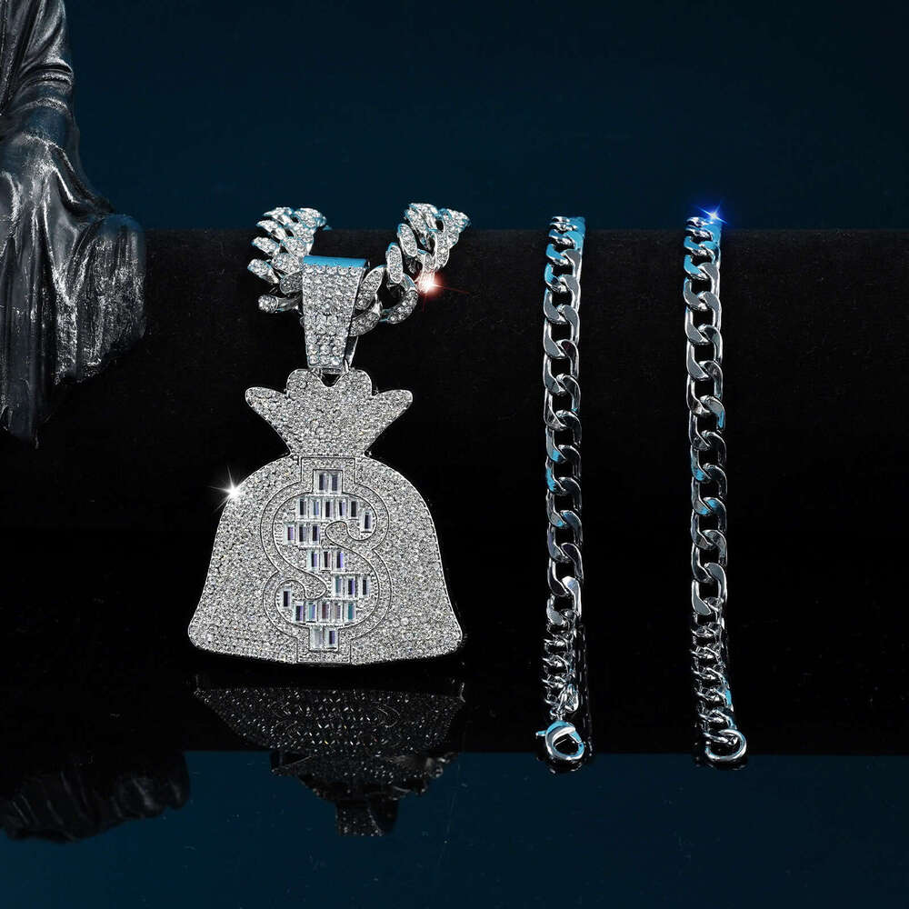 Creative Hip Hop Beauty Money Bag Necklace Pendant for Men and Women, Double layered Stacked Full Dia Cuban Chain