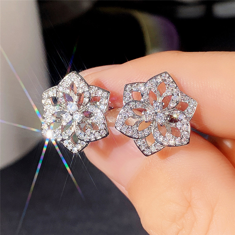 Stud Earrings 925 Sterling Silver Stud Hollow Rose Diamond Stud Women Fashion Sparkling Crystal Stud Engagement Party Jewelry