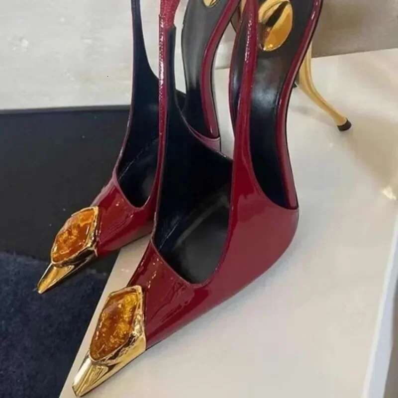Women's Fashion Baotou Sandals Spring New Metal Pointed Head Shallow Mouth e with Non-slip High Heels