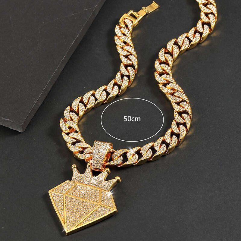 Fashion and personalized jewelry, full dia crown pendant necklace, men's high-end sense, hip-hop Cuban chain