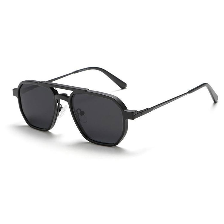 Elegant Unisex Designer Shades for Everyday Wear Great Accessory for Travelers and Photo Shoots