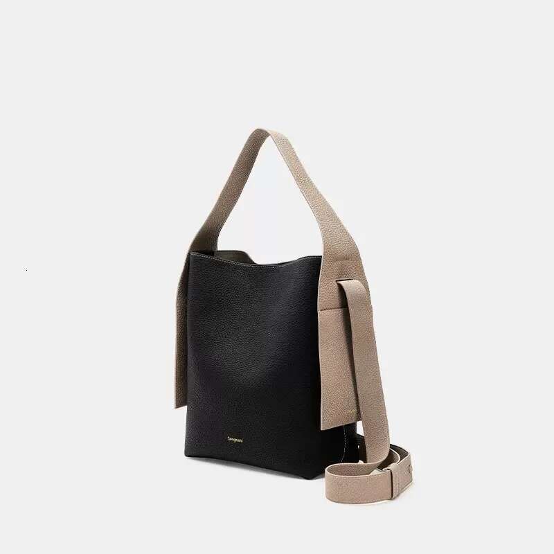 New Genuine Leather Casual Tote Hanging Ears Design Messenger High Capacity Commute Women Shoulder Bag