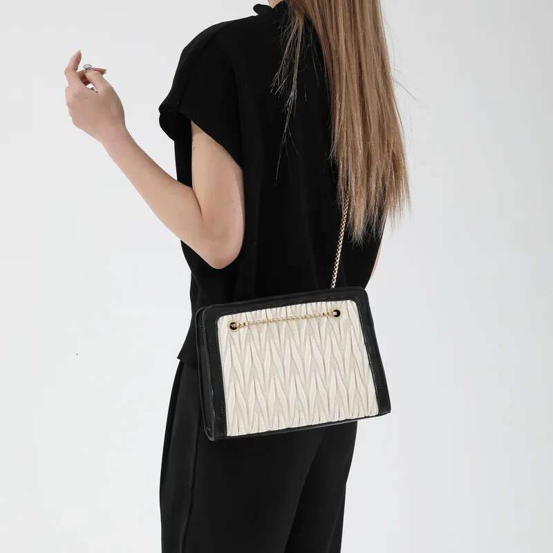 Girls New Shoulder Tote Dia Fashion Ing Commuter Women's Bag Chain Decoration PU Material