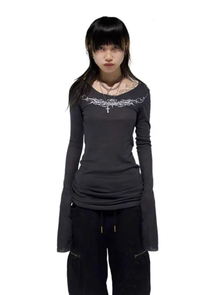 Seeslim Gothic Graphic T Shirts Women Long Sleeve Korean Fashion 2000s Clothes Y2k Slim Spring Autumn Tops Tees Female Clothing 250227