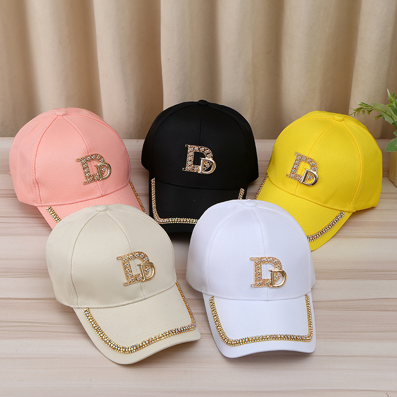 Korean version of the sun hat female fashion trend D letters rhinestone duck tongue cap net red models show face small sunscreen baseball hat