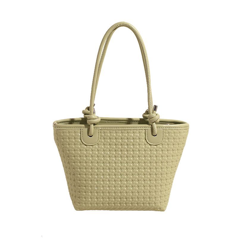 2024 New Commuter Large Capacity For Women, Fashionable And Stylish, Versatile Emed Shoulder Bag, Popular Underarm Bucket Bag