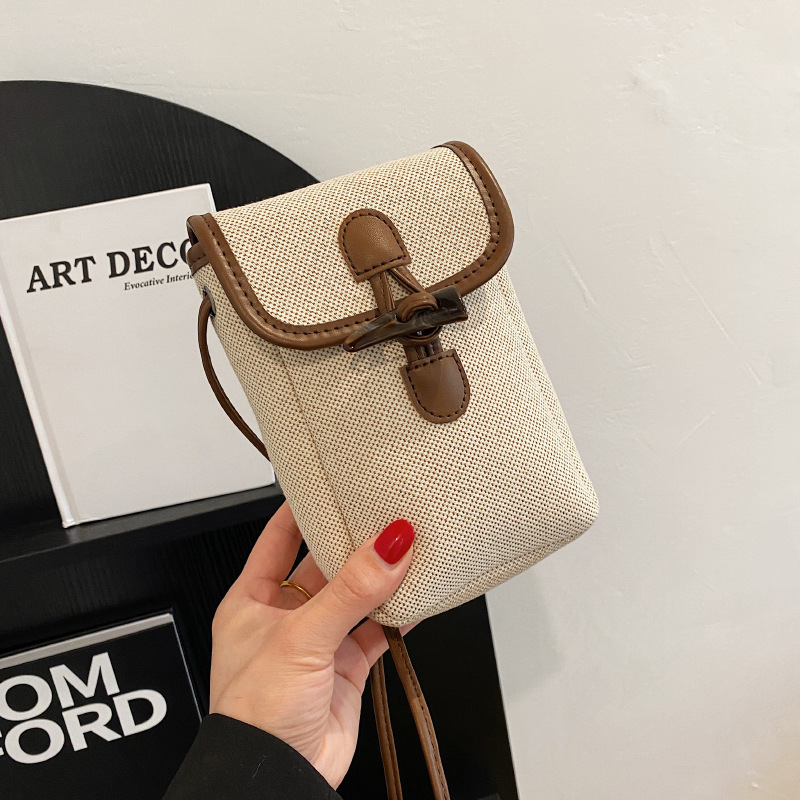 Color collision beach vacation grass for women 2025 new summer crossbody popular hand woven mobile phone bag #swissmilitary