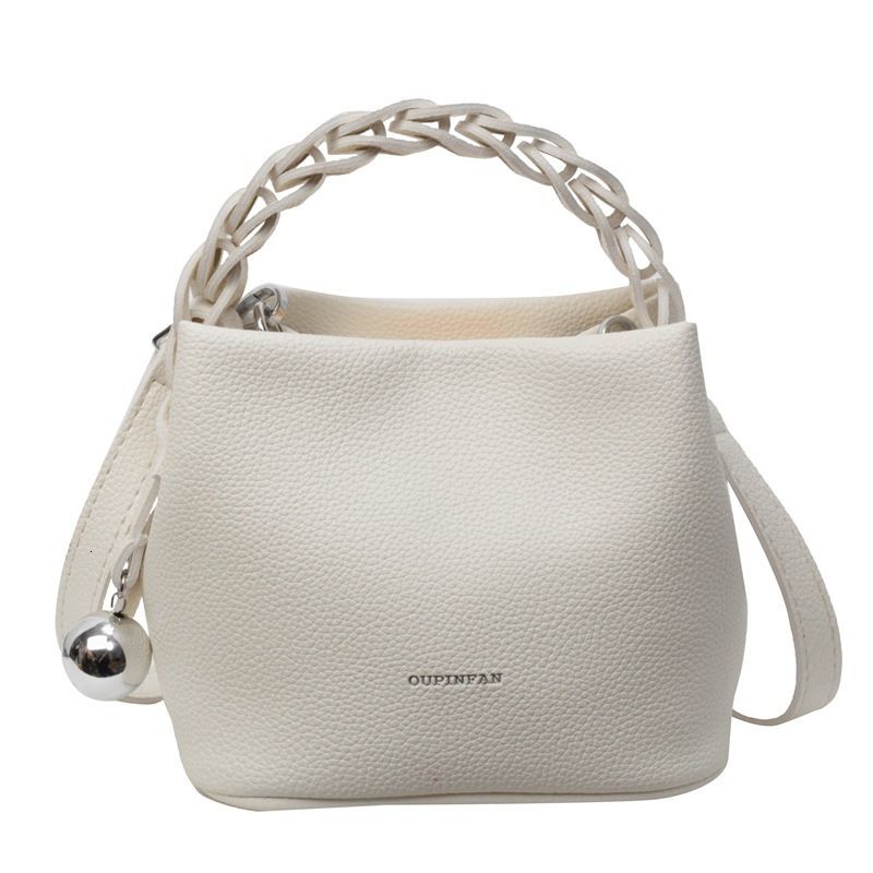 Advanced Weaving Handheld Bucket 2024 New Korean Soft Leather Litchi Pattern Large Capacity One Shoulder Crossbody Bag