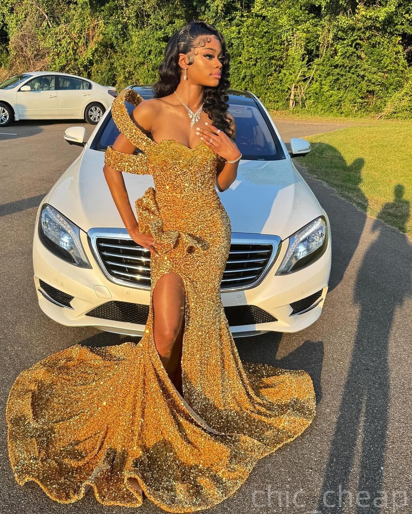 Gold Mermaid Prom Dresses 2025 Sweetheart Crystals Sequined High Split Evening Formal Party Second Birthday Engagement Gowns Plus Size Dress For Speci