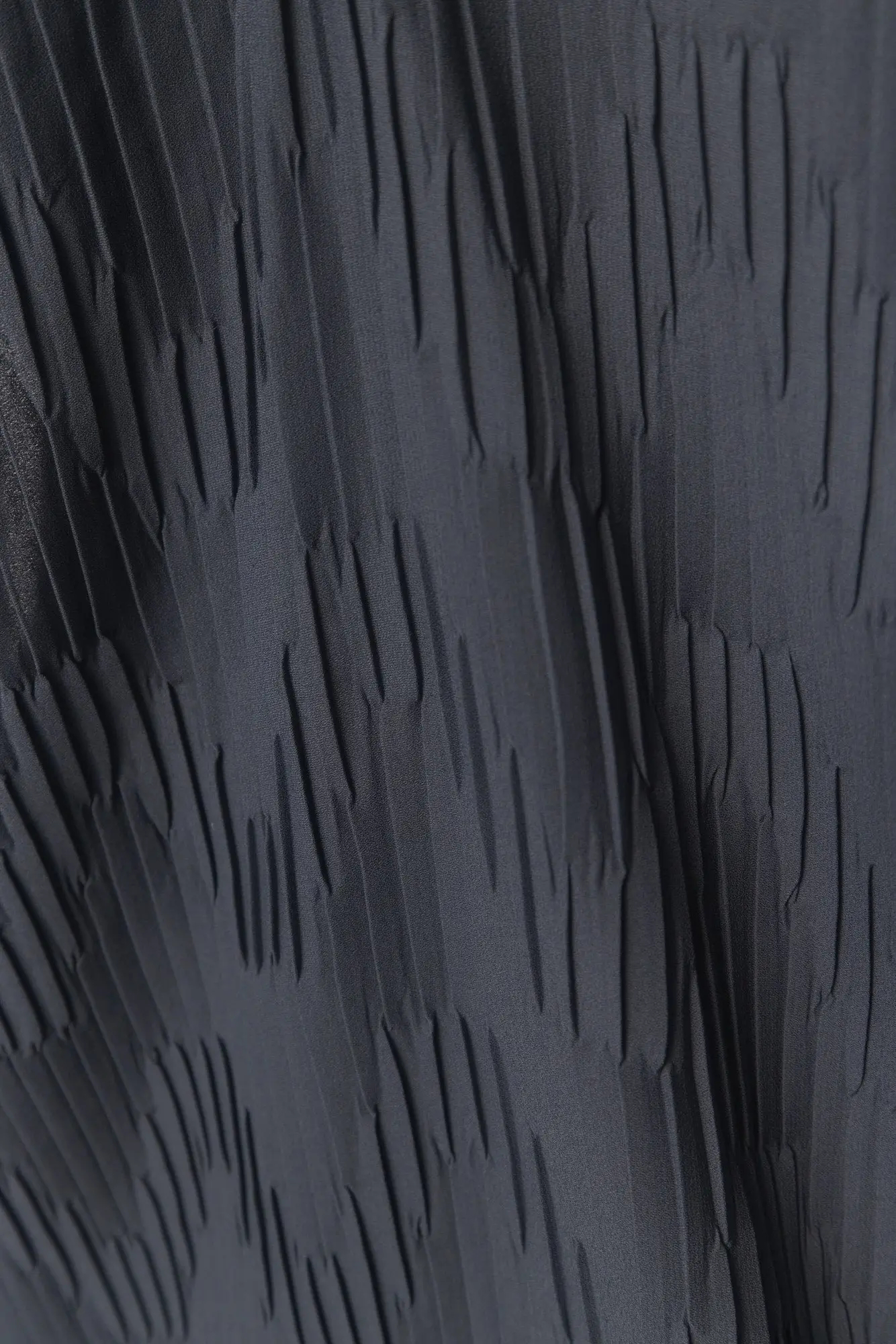 Women's Loose Grey Tank Top Pleated V-neck Tanks with Wide Straps for Elegant Casual Wear