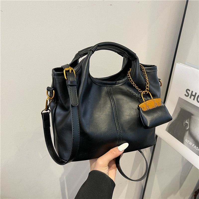 Versatile Handheld For Women Autumn/winter Vintage Crossbody Fashion Small Bucket Bag