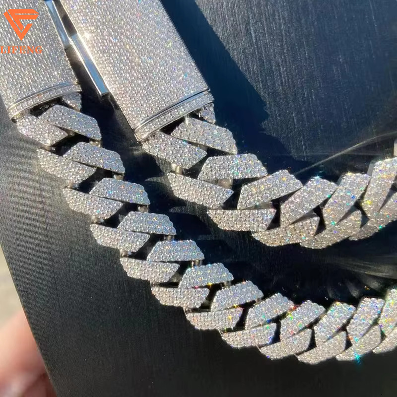 New Fashion Design 20 Mm Ice Out Moissanite Diamond Cuban Chain Hip-hop Moissanite Necklace for Men and Women