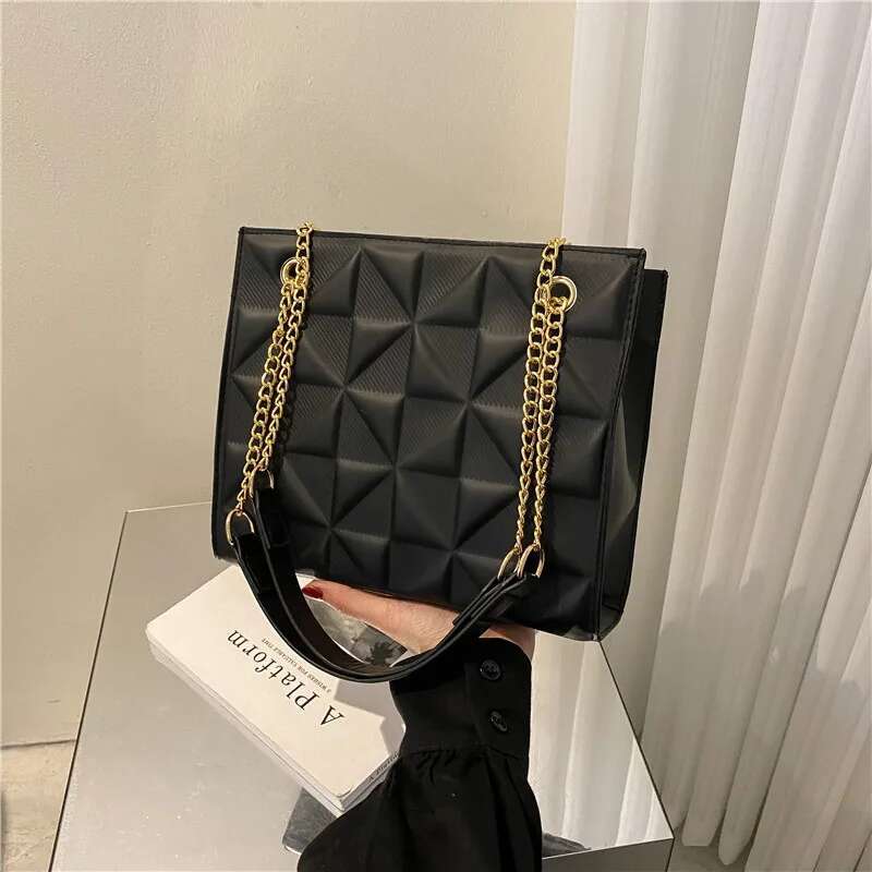 Niche Fashion Checkered Chain Women's French Casual Shoulder Crossbody Ins Style Simple Underarm Bag PU Material