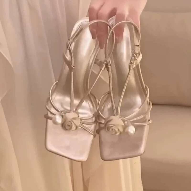 Elegant High Heels New Fashion Sexy Narrow Band Ankle Buckle Strap Casual Party Sandals Shoes for Women