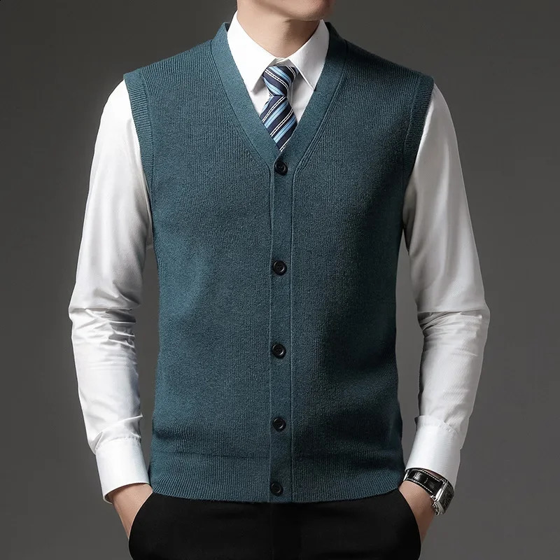 Mens winter knitted sweater vest mens solid color integrated wool cardigan top 250411Z