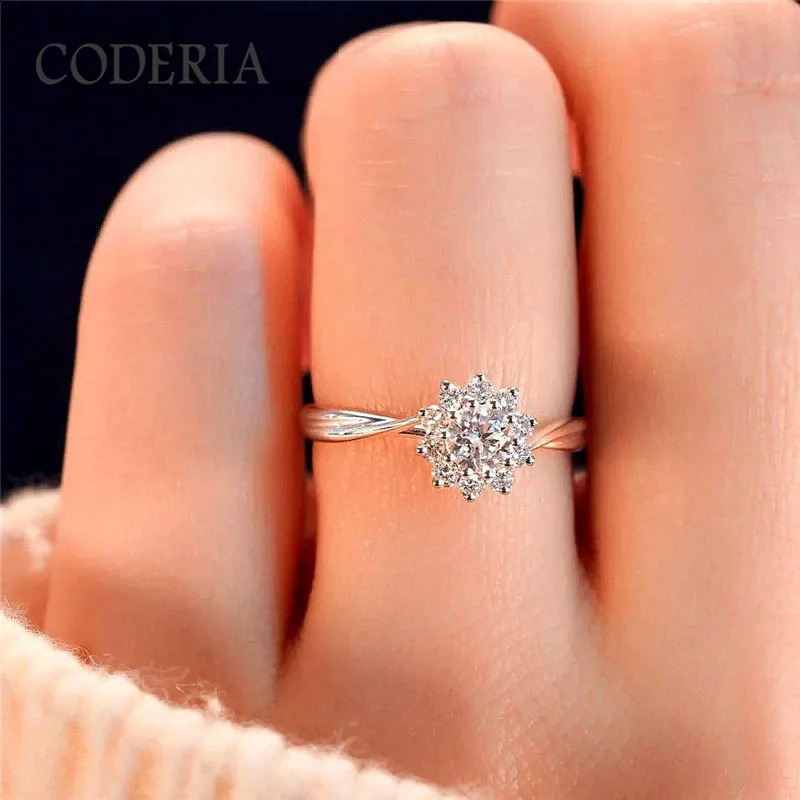 0.5 CT Classic Six Claw Ring Womens 925 Sterling Silver Fashion Jewelry Pass Diamond Test Rings 250219