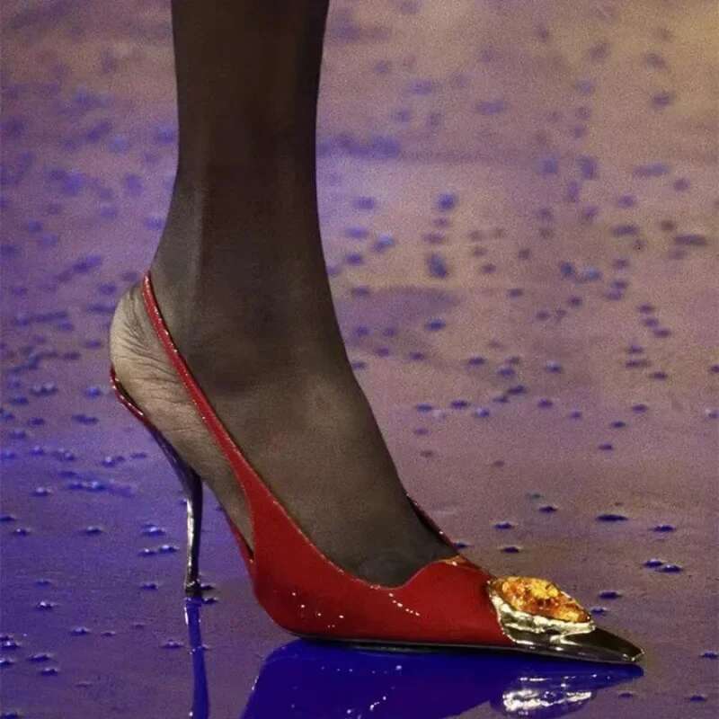 Women's Fashion Baotou Sandals Spring New Metal Pointed Head Shallow Mouth e with Non-slip High Heels