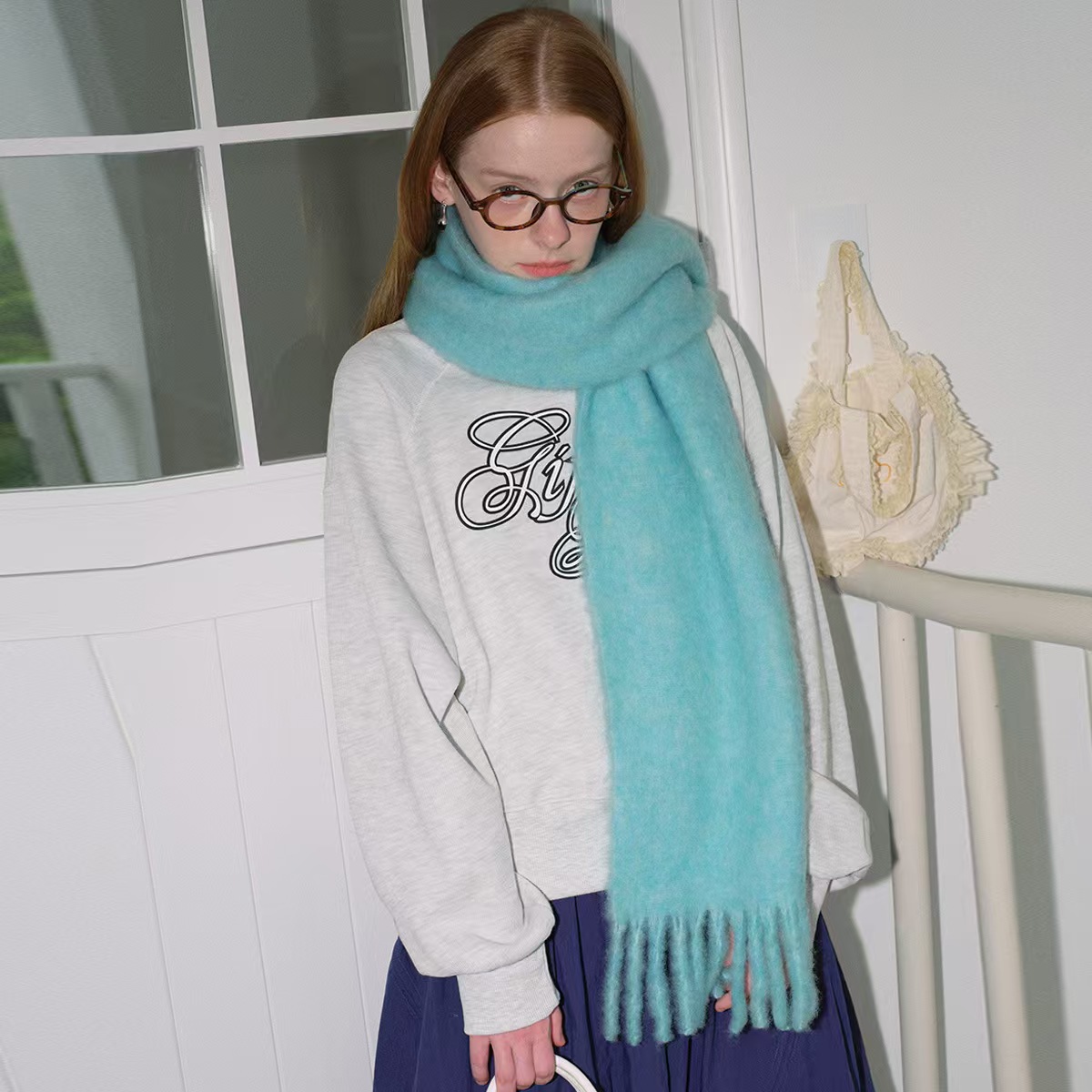 K015 Custom made 80% wool scarf for women winter thickened clip flower solid color tassel atmosphere soft matching neckband