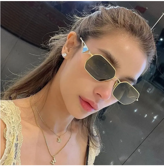 luxury Designer Sunglasses Womens Mens Wearing Outdoor Shades Fashion Senior Eyewear For Women Eyeglasses Frame Vintage Sun Glasses Triangular Signature With box
