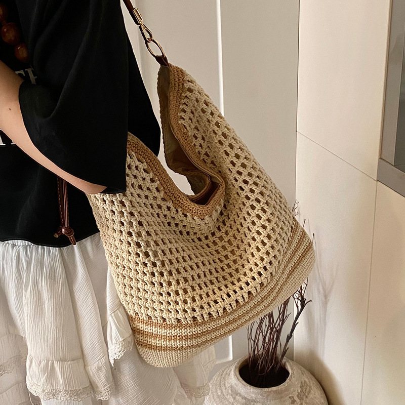 Beach vacation straw for women's 2025 summer new commuting shoulder crossbody bag, hollowed out woven tote bag #swissmilitary