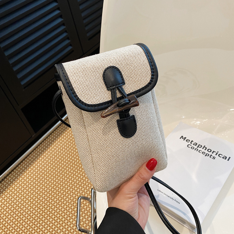 Color collision beach vacation grass for women 2025 new summer crossbody popular hand woven mobile phone bag #swissmilitary