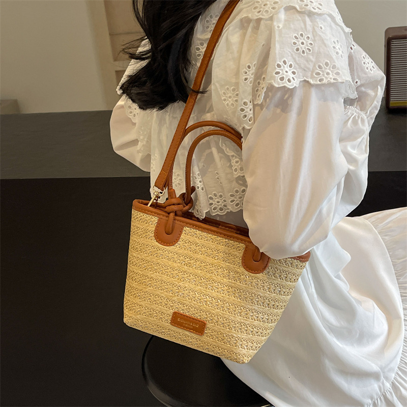 Summer beach 2025 new seaside vacation handbag niche design bucket woven crossbody bag #swissmilitary