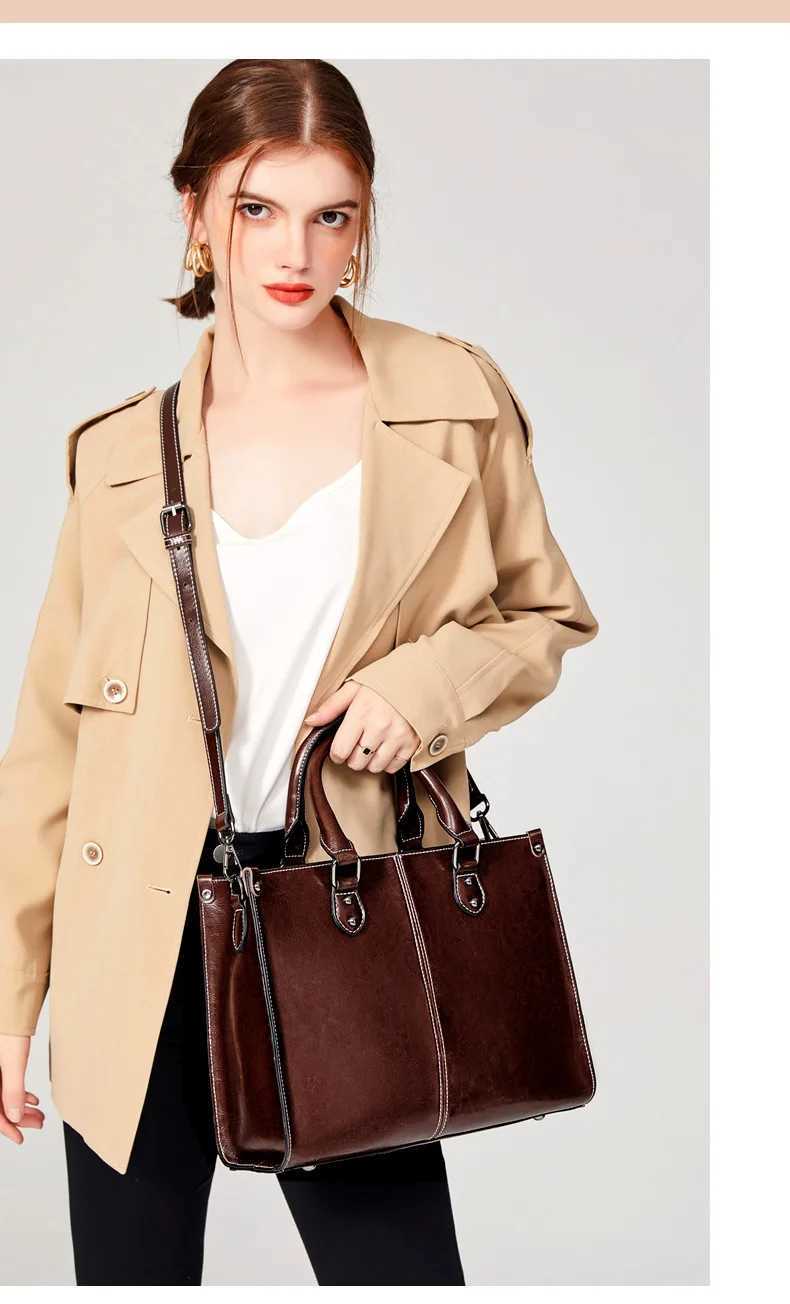 2025S Designer Women Handbag Cross body Genuine Leather Shopping Fashion Office Female Real Cowhide Messenger Top Handle BagsC250222 Shoulder crossbod