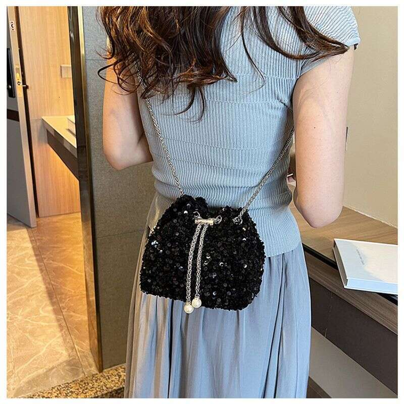 Women's Bags Fashionable and Personalized Sequin for Women in New Korean Version Bucket Stylish Shoulder Trendy Crossbody Dinner Bag