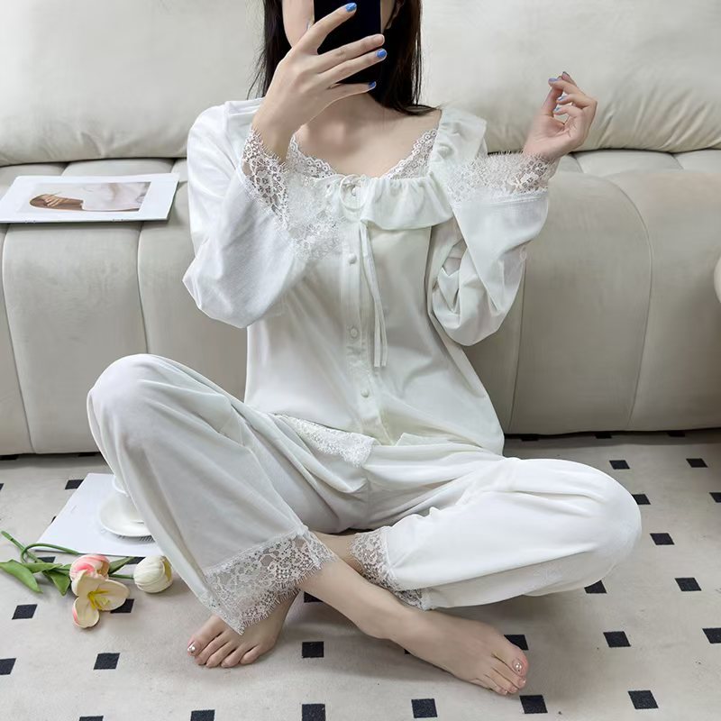 X303 Yarn Autumn and Winter Pajamas Women Retro Elegant Home Clothes Ladies New Fashion Pajamas