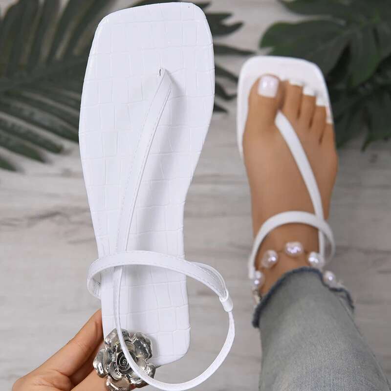 Fashion Women Square Clip Toe Sandals Summer Soft Sole Comfort Non Slip Beach Sandels Bright Color Narrow Band atos Mujer