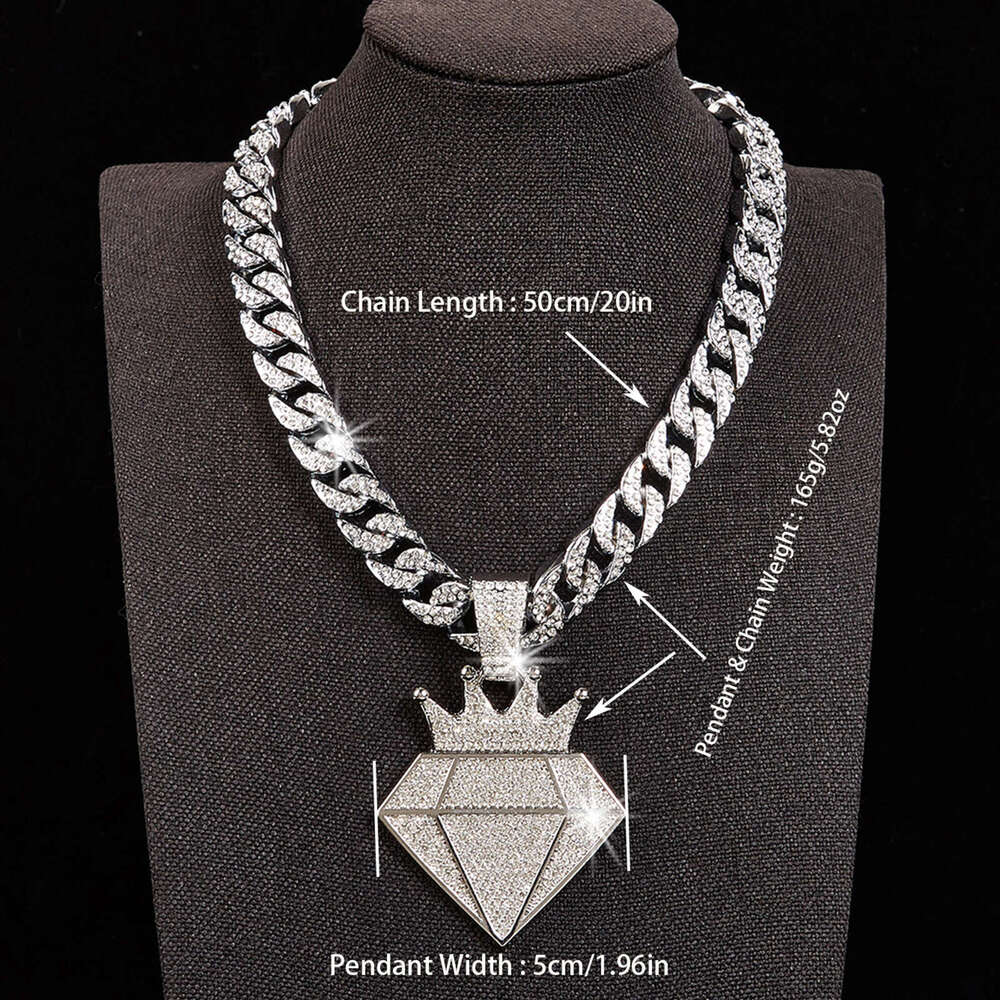 Fashion and personalized jewelry, full dia crown pendant necklace, men's high-end sense, hip-hop Cuban chain