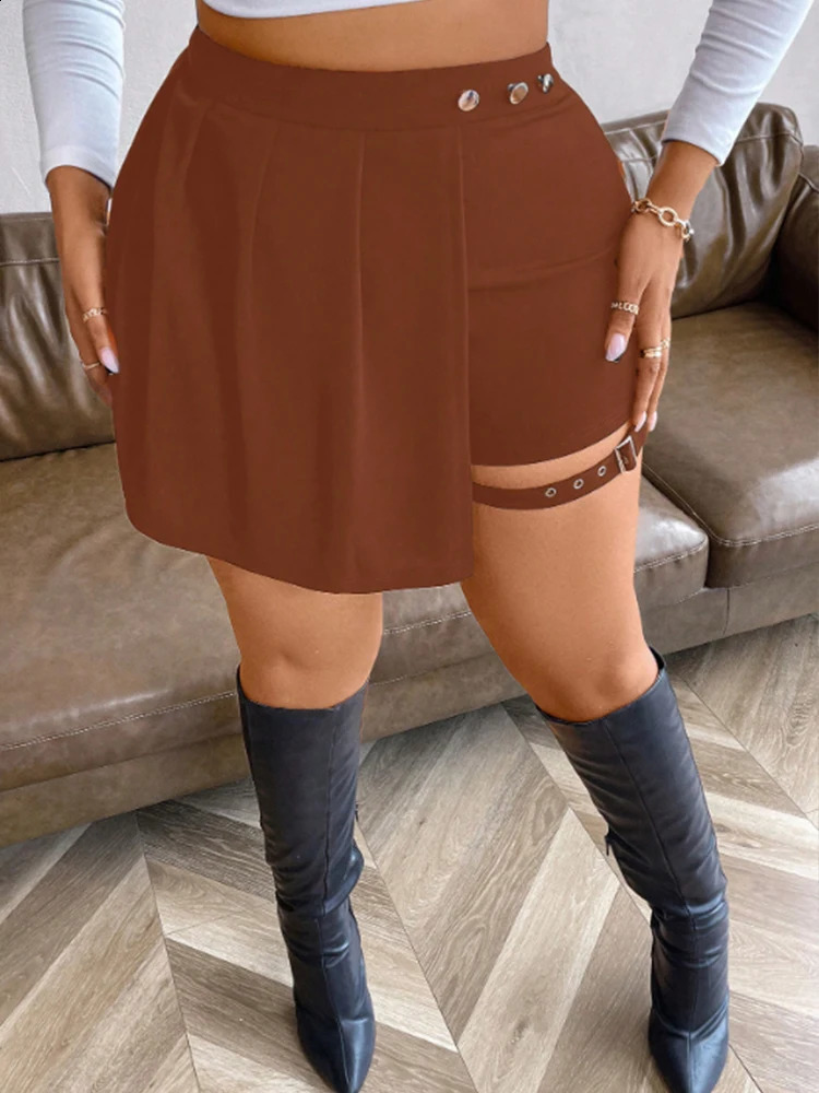 Plus size womens high waisted pleated buttons skiing asymmetrical shorts bandages spicy style summer choice 250228Z
