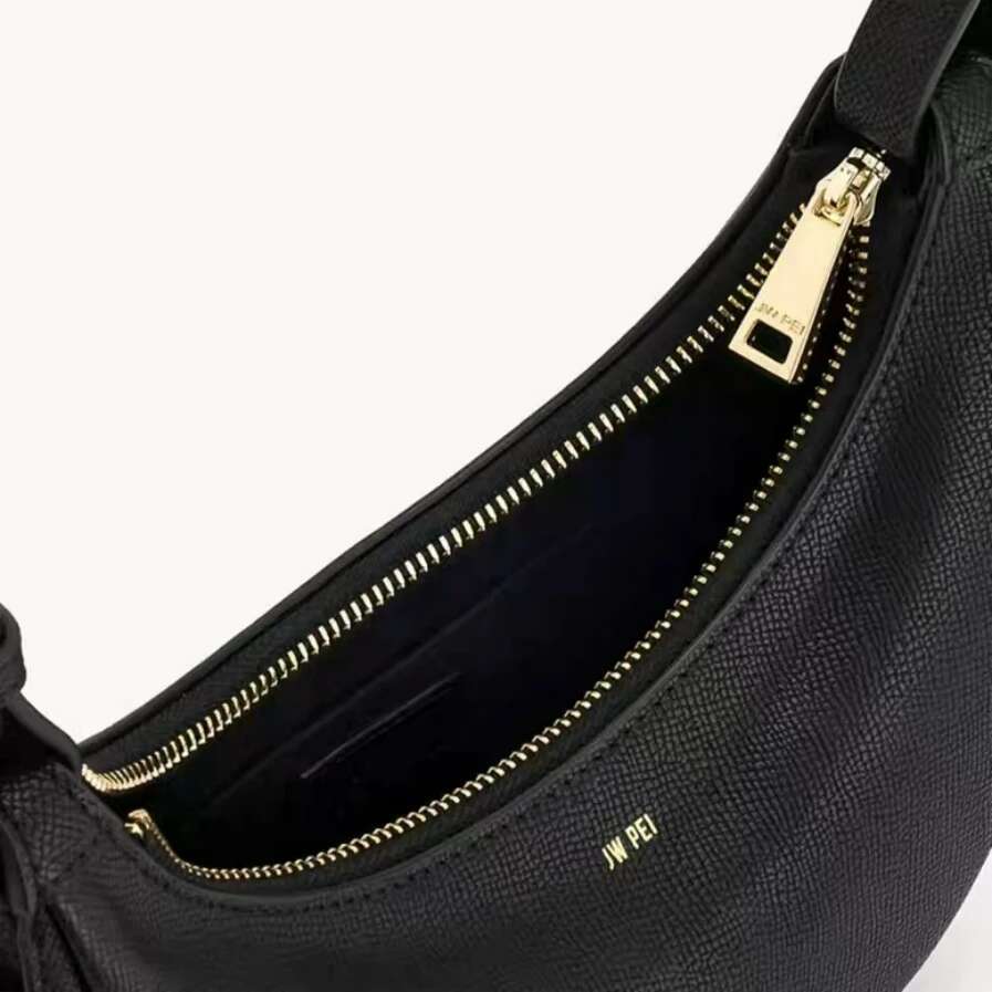 2025 New Jw Pei Half Moon Sharon Crossbody Commuter Niche Women's Exquisite Underarm Bag