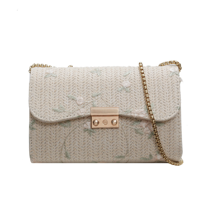 Summer Fashion Straw for Women 2025 New Seaside Beach Woven Trendy Chain Crossbody Small Square Bag